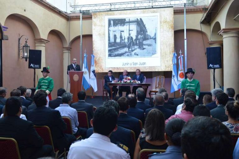 Aniversario Municipalidad 2-800