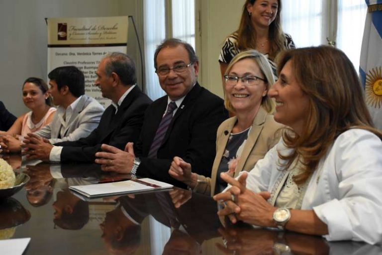 12949621-2709-4067-aa8d-a9bf484bdeed-800