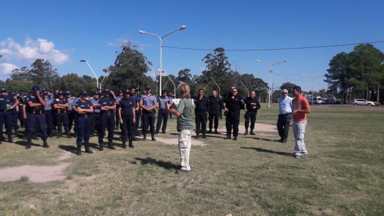 FOTOS-Actualización y Entrenamiento en Protocolos de Intervención en Crisis (7)