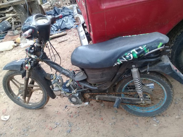 MOTO SECUESTRADA-DIV ANTI-ARREBATOS