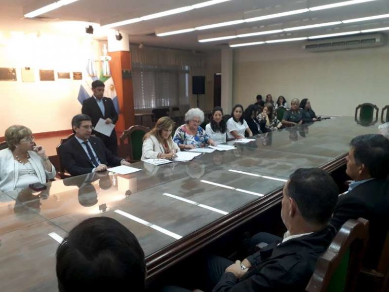 firma acuerdo contexto de encierro-800