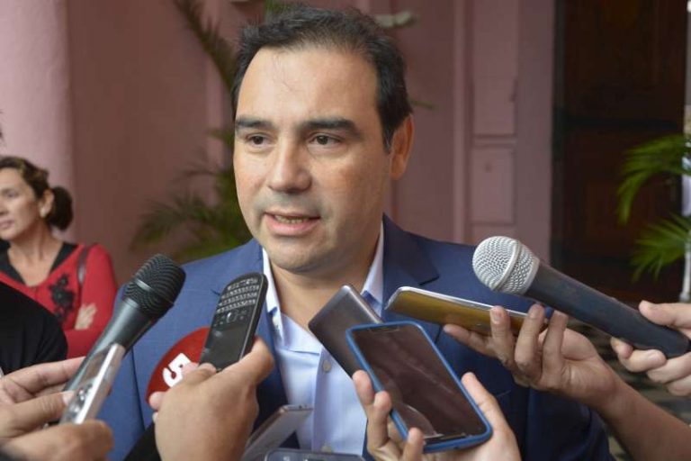 Valdes-mini-conf-14-05-18-800