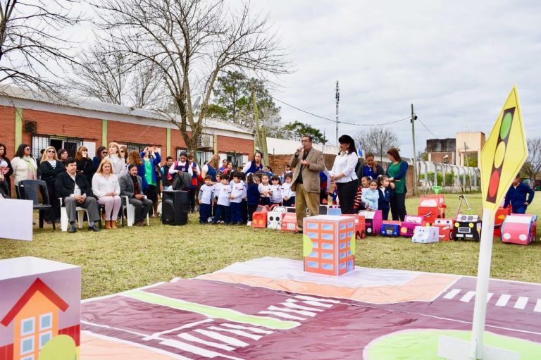 122c0cf2-a4f0-4ead-8a39-4ce6e1be2045