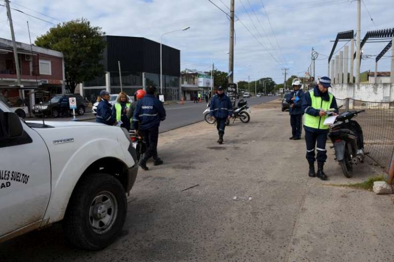 d4a676bc-04b2-4497-95d0-4b0c2b0b16bd-800