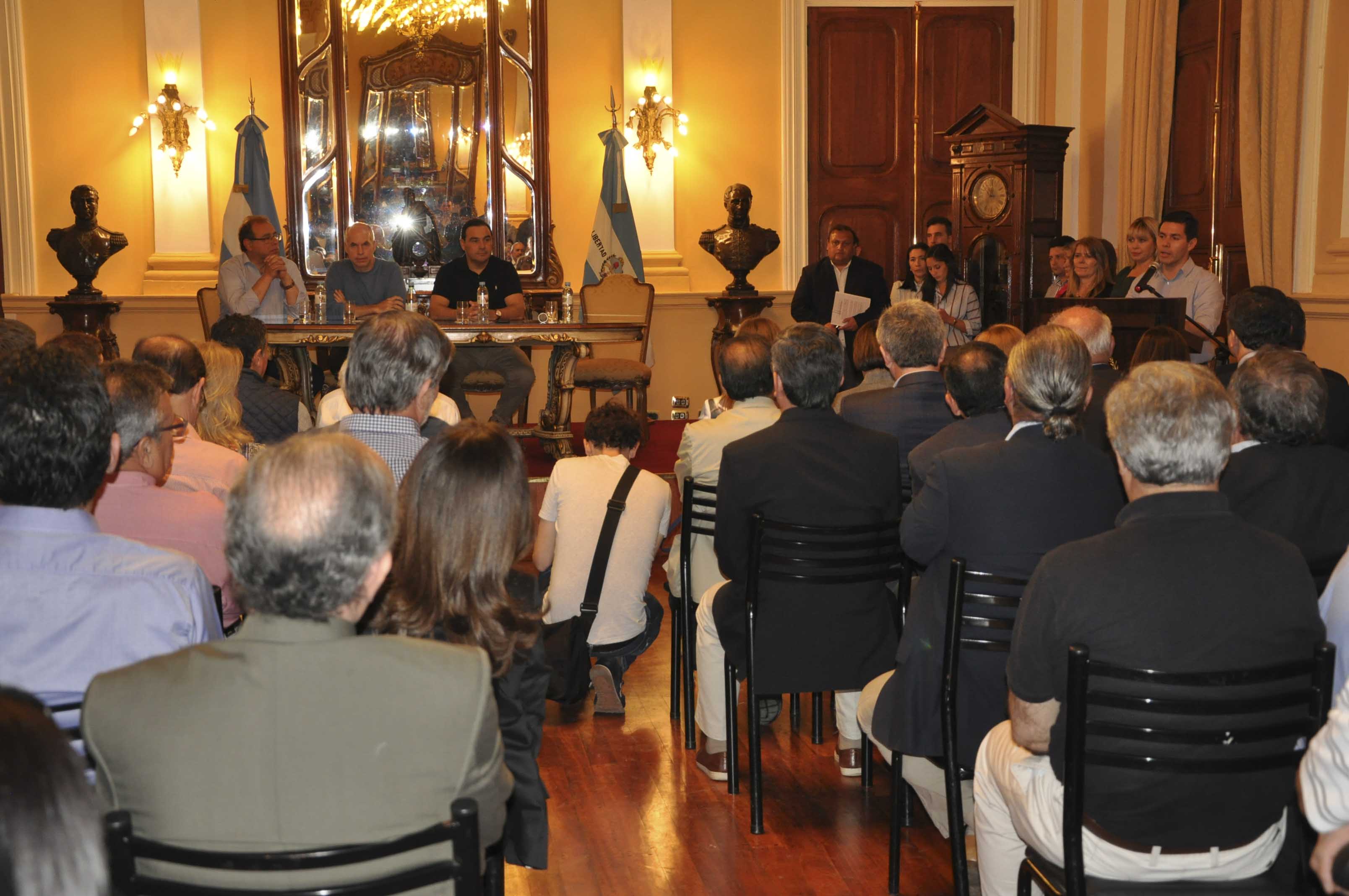 04-firma-convenio-18-08-18