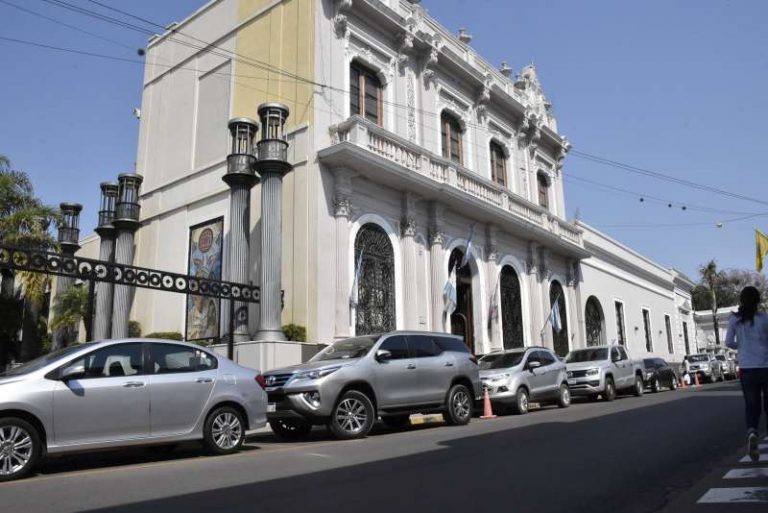 911818bb-b49c-44ca-ba0e-3060a8b94cec-800