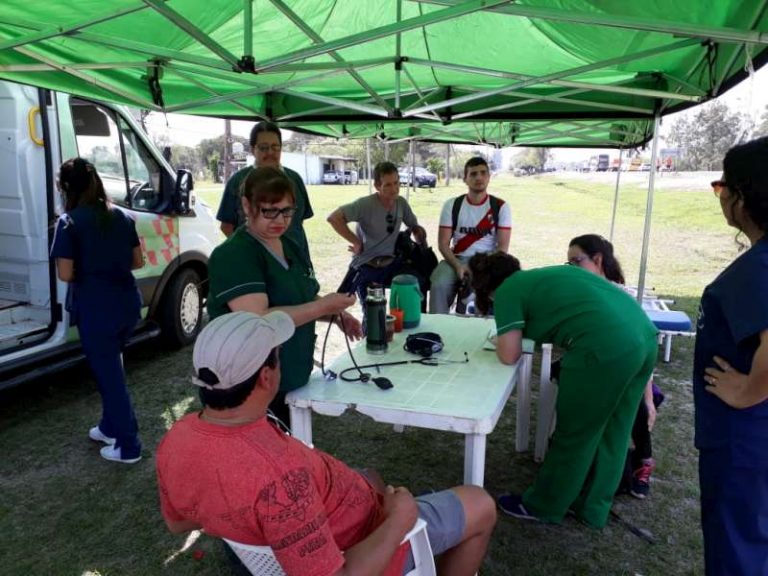 Atenciones y tras-800