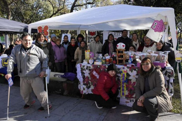 a3df25d8-520d-443d-9cb4-fd2f857f692d-800