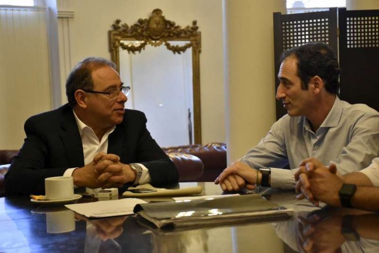 b9b5628d-cf7b-41cc-8ecc-5c097cc4bec9-800