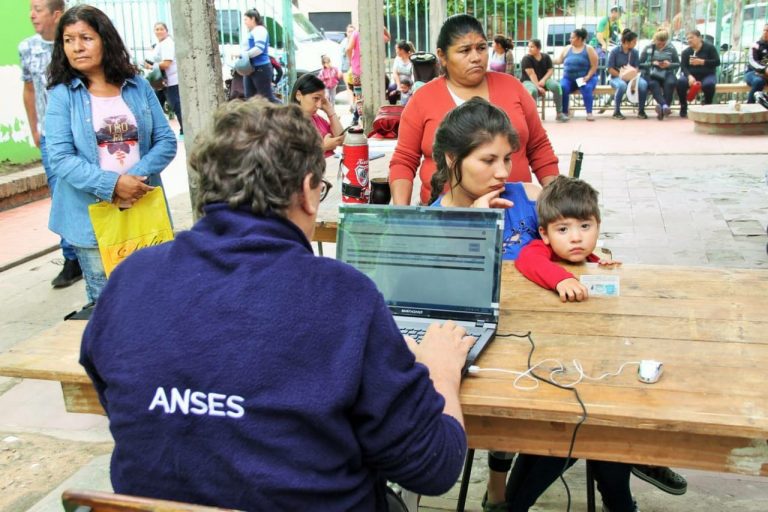 c18c69c6-d9ef-49ae-8240-3bb77377711e