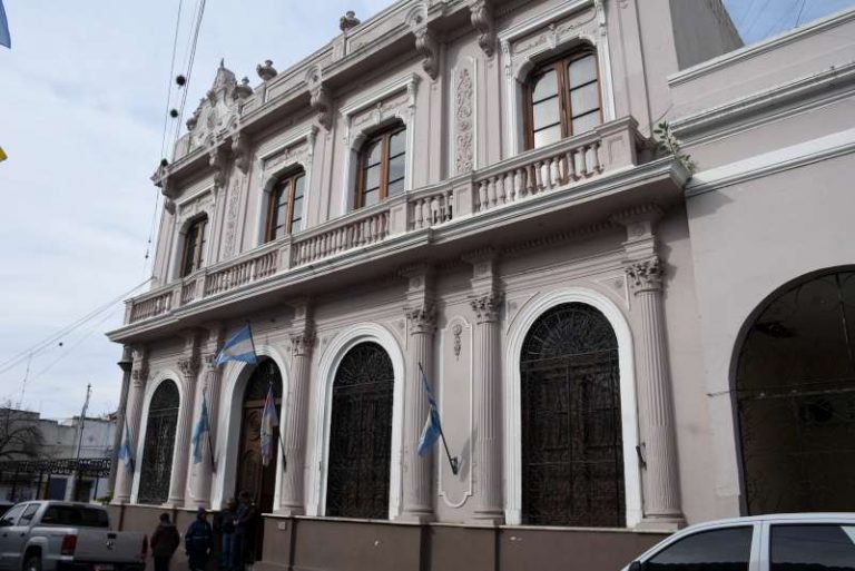 77ec1722-a67d-4cb5-a818-28aa1f5751f9-800