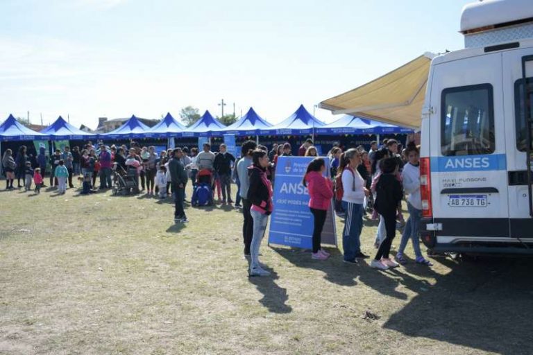 7d6afb7a-570e-4d97-af45-bb8ba554d3f2-800