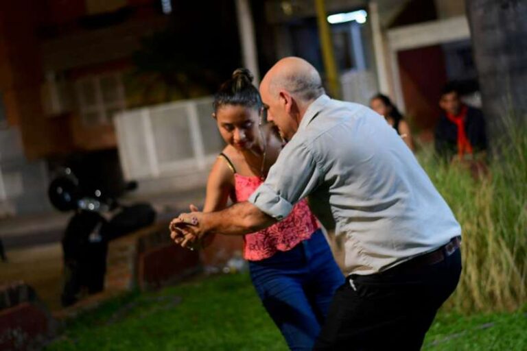 3018c11d-14e7-27d1-dd47-62f5044852ad-800