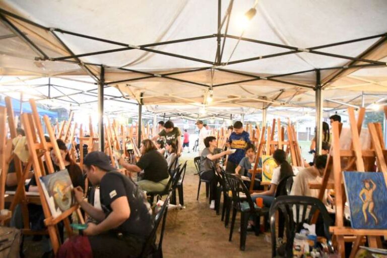 69cd273d-356a-8d94-98e7-32f40614219b-800