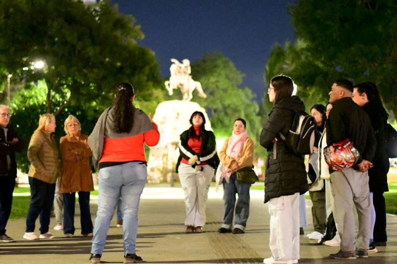 eefe127f-12d9-9226-482e-d45658878687-800