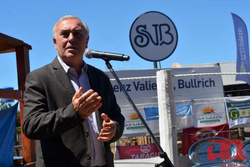 bdebf3f3-6582-4c50-b3e5-66d5f200e867-800