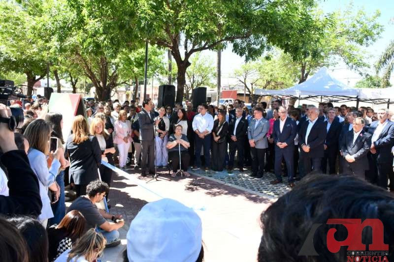 Puesta en valor: Valdés encabezó inauguración en la Plaza Mercosur