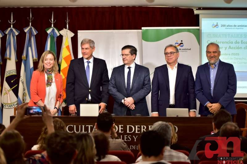 8c0c539c-26c3-2858-5104-fd39a6d911df-800