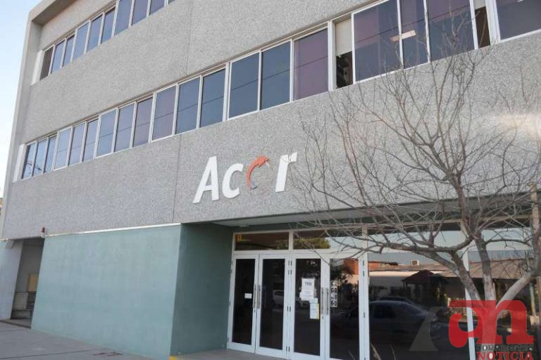 910218a8-a6a4-5fe8-47d2-fd172ccc7e2b-800